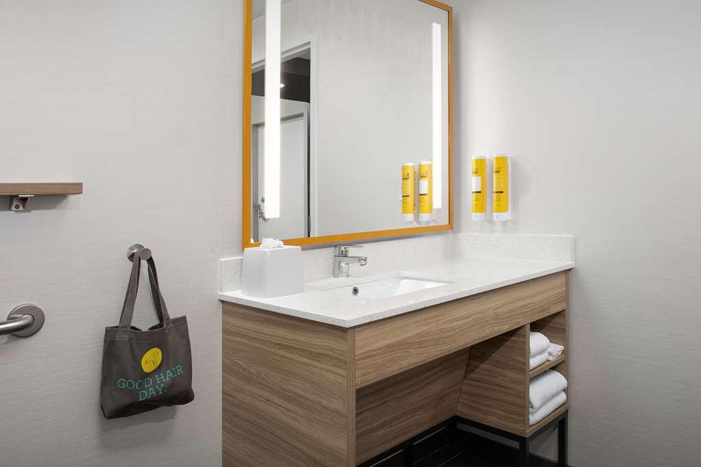 Tru By Hilton Jacksonville Airport I-95 Room photo